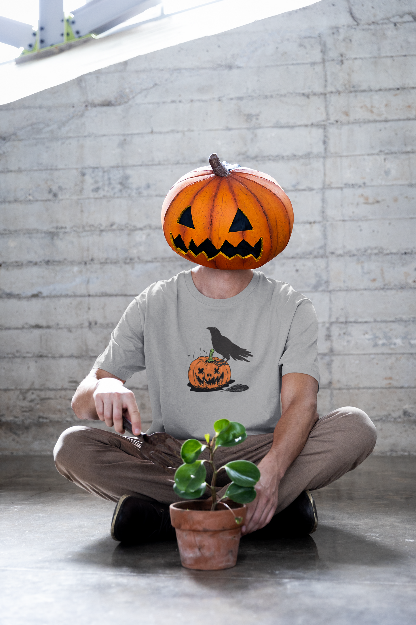 Pumpkin Crow Unisex T-Shirt